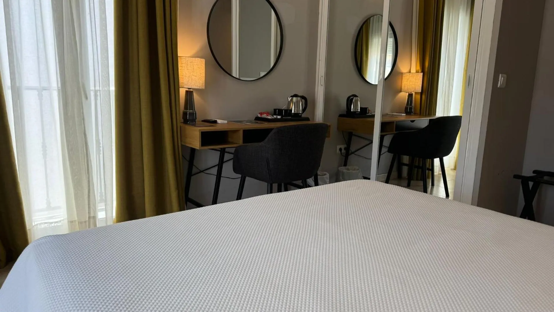 Hotel Puerta del Mar Nerja España